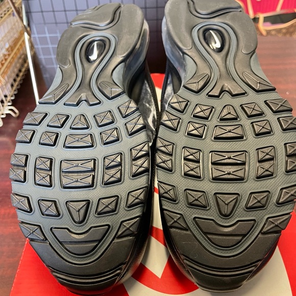 BRAND NEW | Nike Air Max ‘97– NEVER WORN - Picture 3 of 7